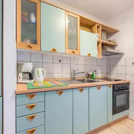 Apartment With A Parking Space Baska, Krk - 22417 Baska (Krk)