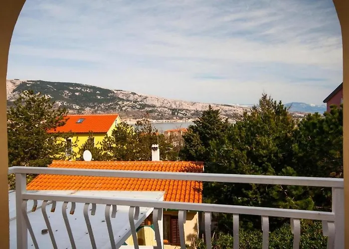 With Parking Space Baska, Krk - 22417 Apartamento Baška