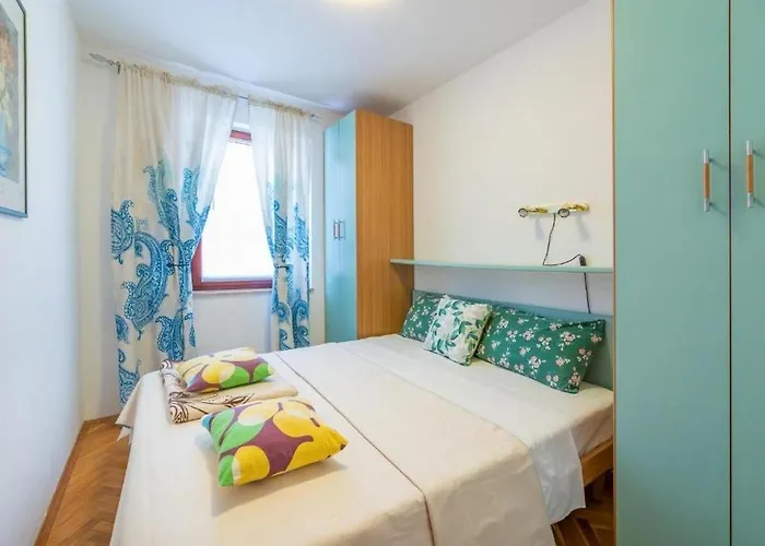 With Parking Space Baska, Krk - 22417 Apartamento