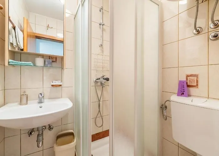 Apartamento With Parking Space Baska, Krk - 22417 Baška