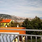 With Parking Space Baska, Krk - 22417 דירה באסקה